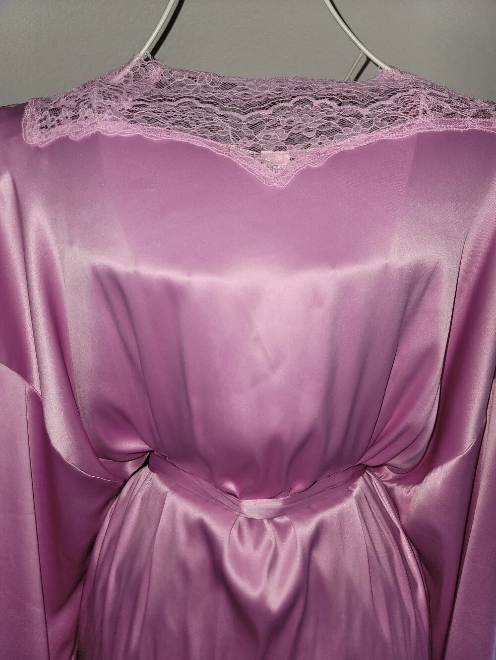 Victoria's Secret Pink/Lavender Silky Lace Trim Rine NWT